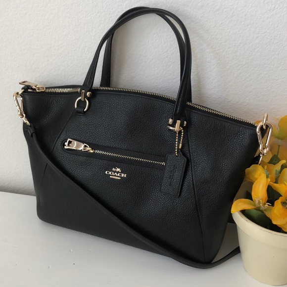 Coach Handbags - Like new Coach leather Kelsey satchel